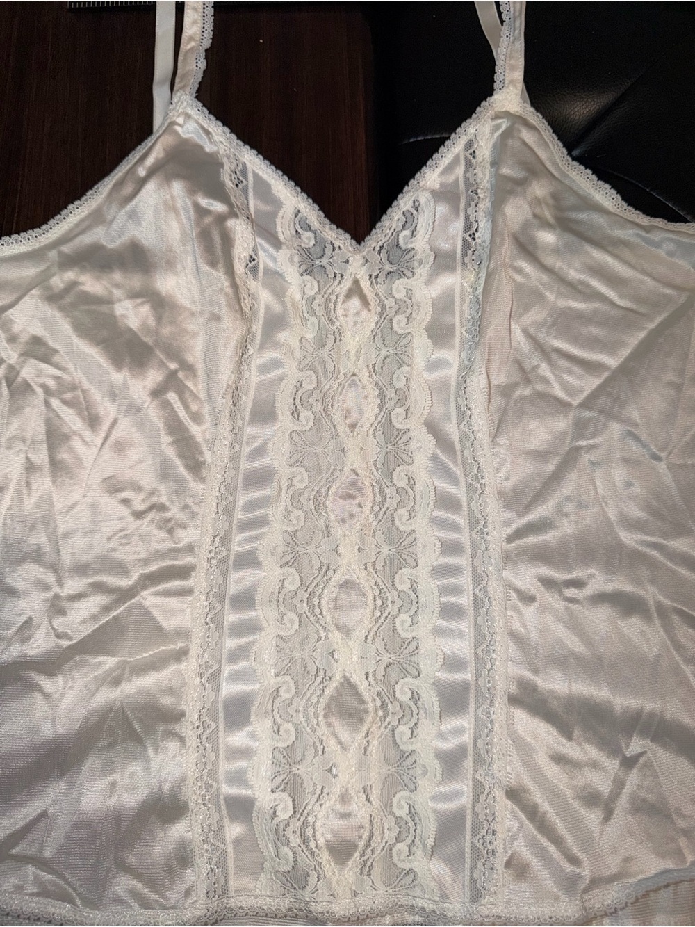 Vintage Satin Lace Cami Tank Top in Ivory - Picture 2 of 3